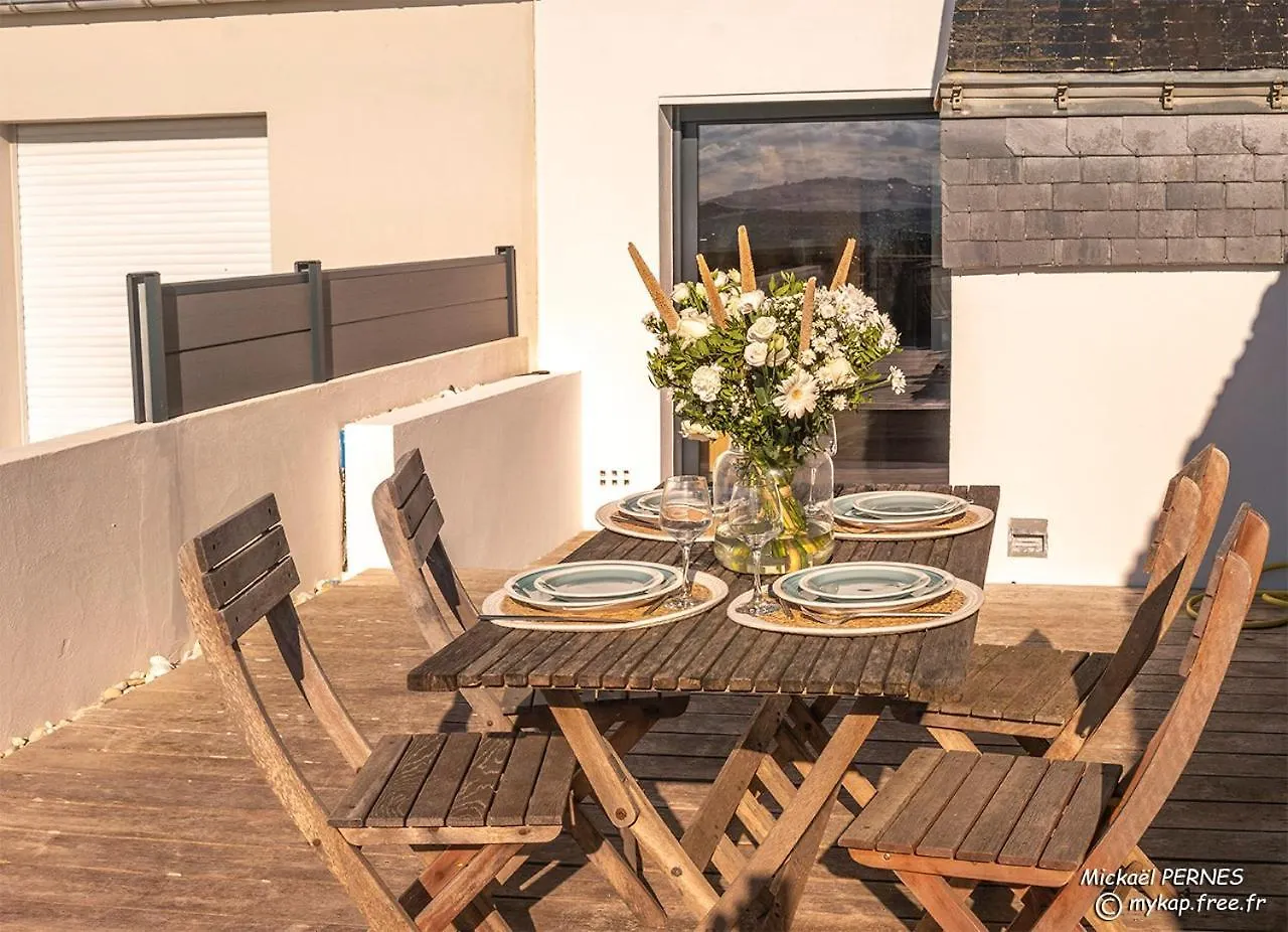 Ref 332 - Gavres Maisonnette Type 3 En Triplex Front De Mer Villa